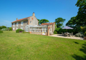Bizewell Farmhouse